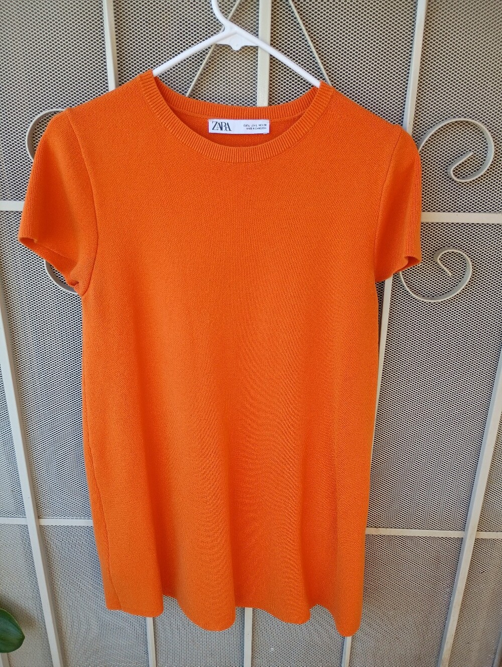 ZARA Bright Orange Short Sleeve Knit Dress